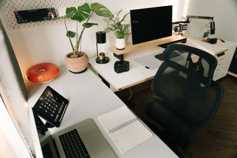 Tips for Creating an Organized and Productive Home Workspace